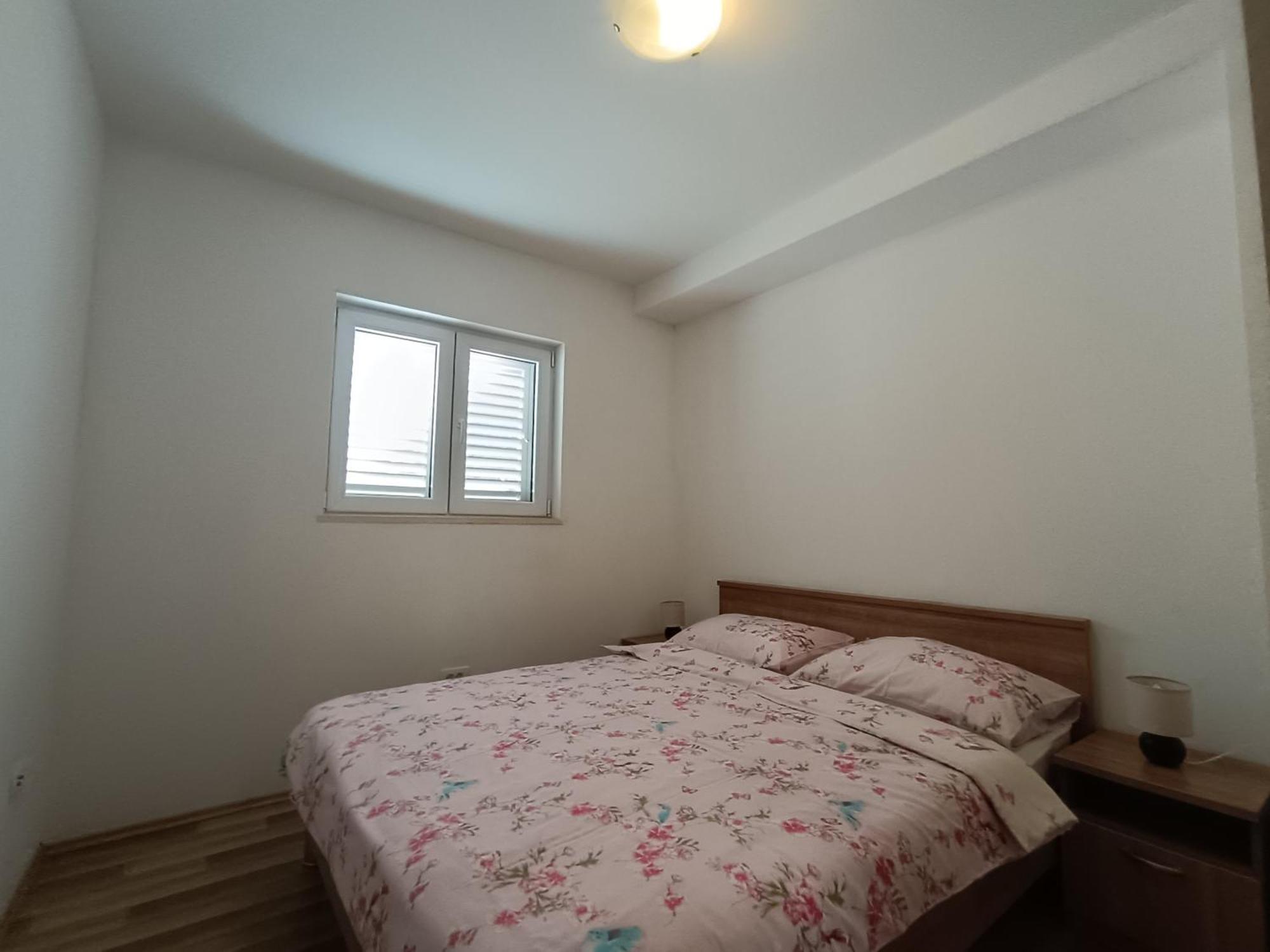 Apartment Maurora Затон Екстер'єр фото