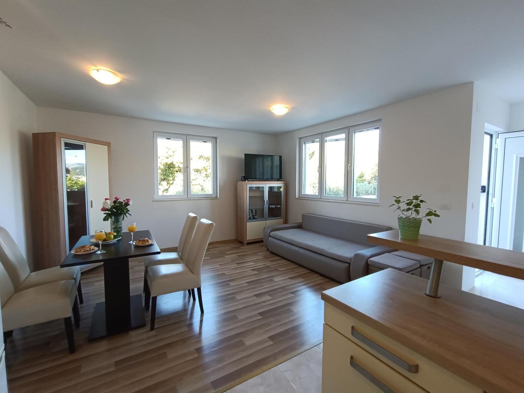 Apartment Maurora Затон Екстер'єр фото