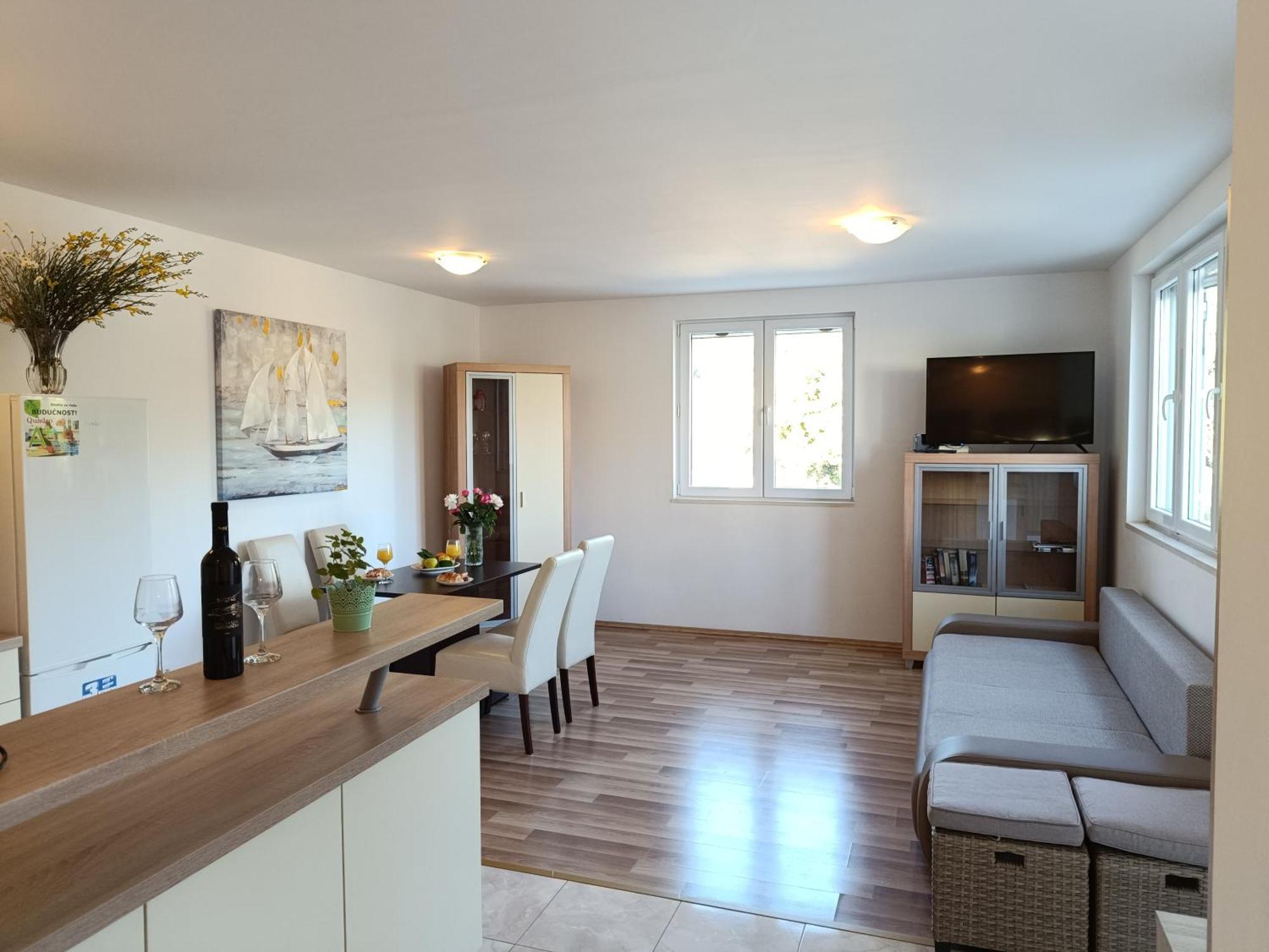 Apartment Maurora Затон Екстер'єр фото