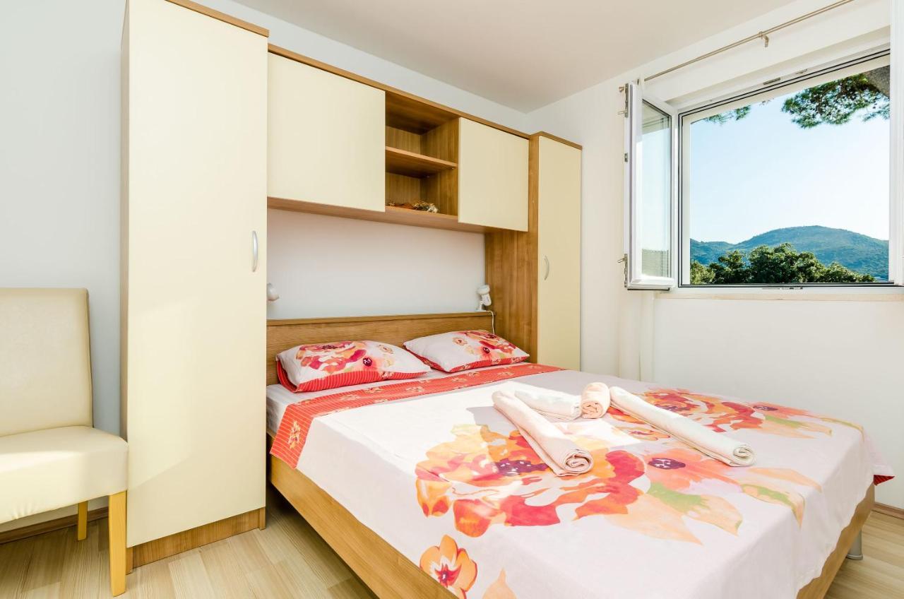 Apartment Maurora Затон Екстер'єр фото